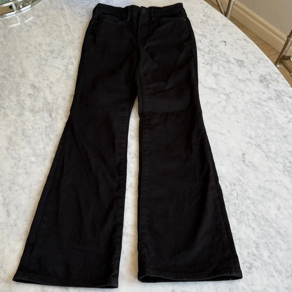 Good American Good Classic Bootcut High Waist Denim - Picture 7 of 11